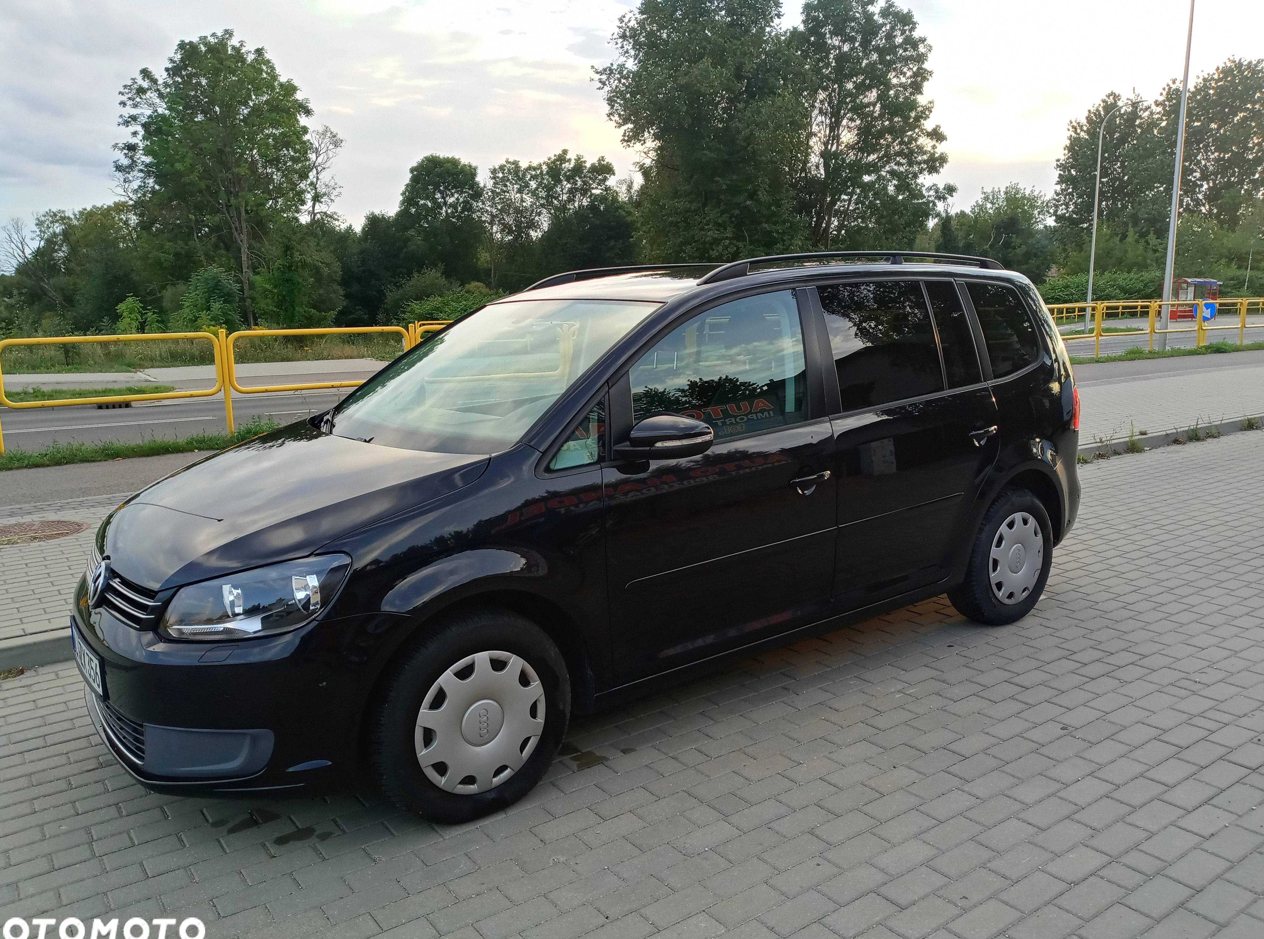 Volkswagen Touran cena 34999 przebieg: 252364, rok produkcji 2011 z Nakło nad Notecią małe 191